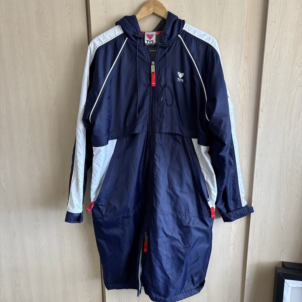 TYR Alliance Parka Navy Blue White Fleece Zip Lined Hooded Swim Parka Mens Small